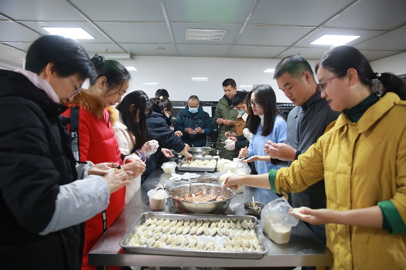 晉寧區人民檢察院弘揚傳統節日文化,冬至餃子溫暖人心